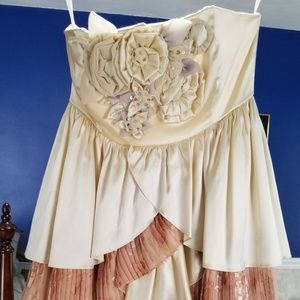 Betsey Johnson short champagne formal dress-size 2